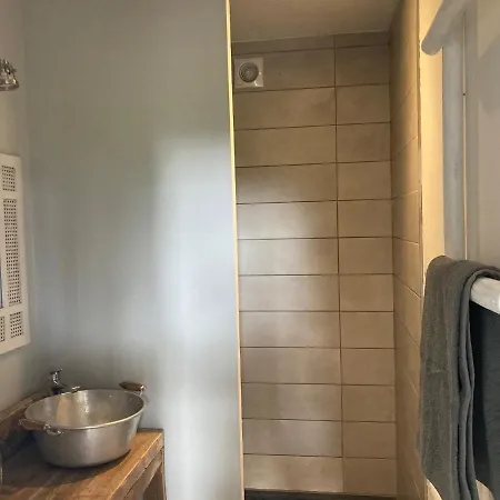 Holiday home Maison Secrete 2 *